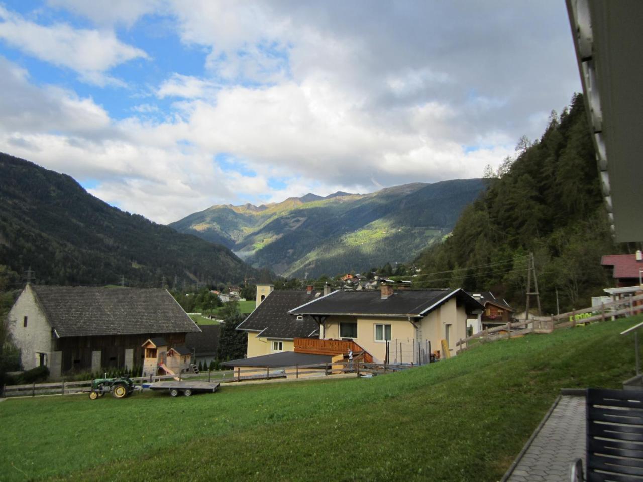 Landhaus Buerse Flattach Dış mekan fotoğraf